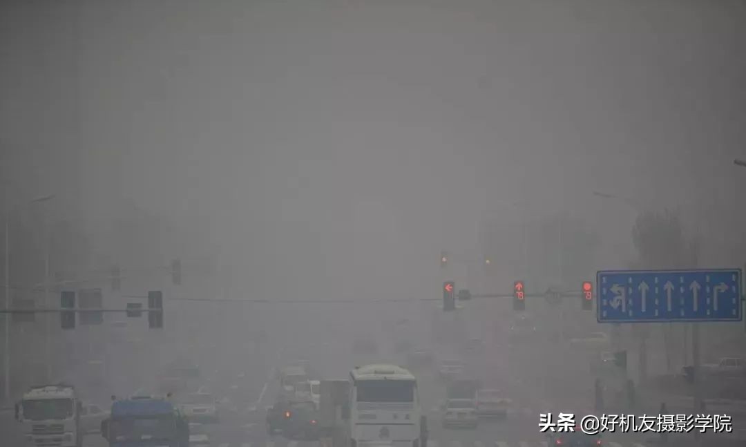 照片灰蒙蒙的怎么拍,照片灰蒙蒙的怎么变清新