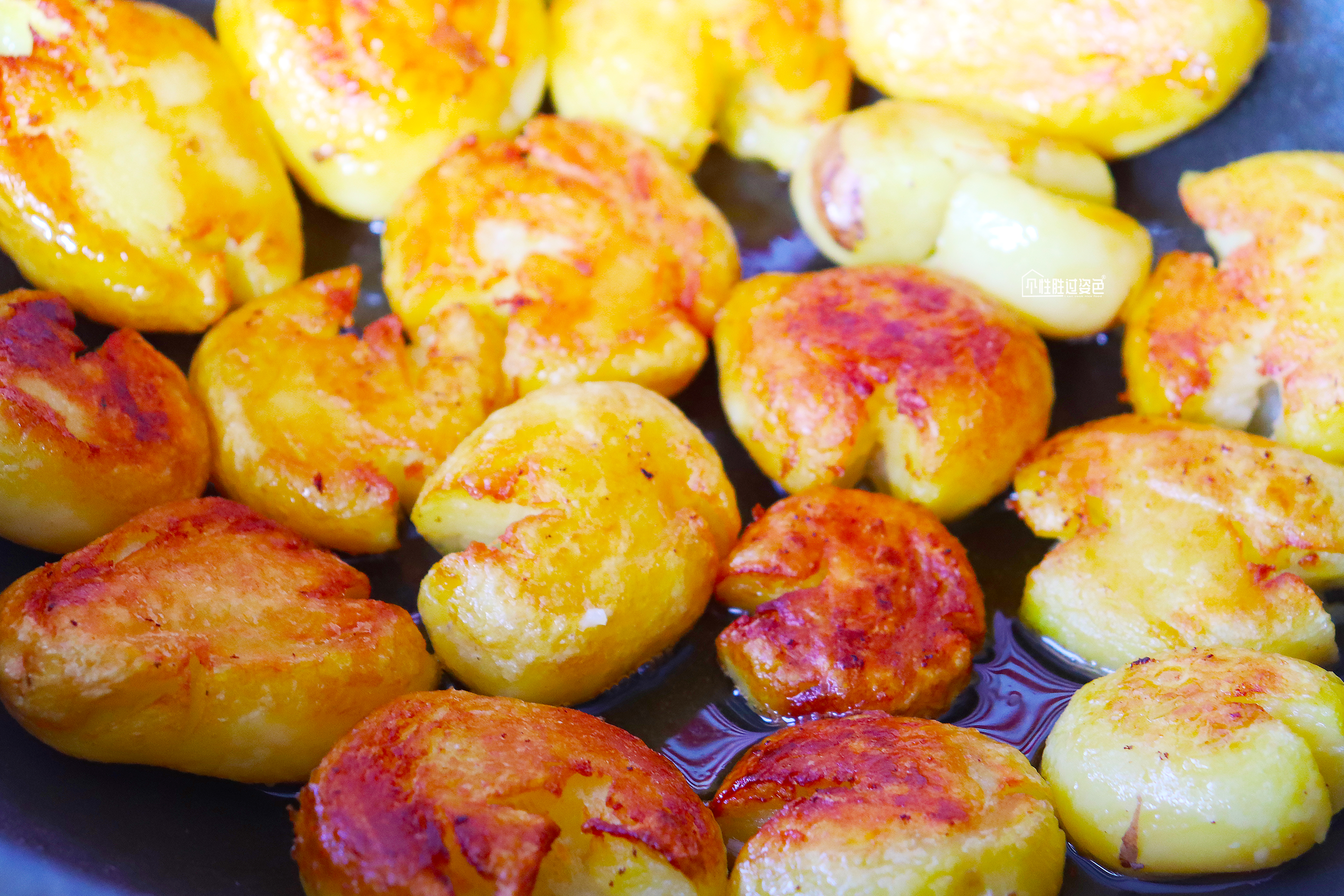 恩施炕土豆的做法,地摊恩施小土豆怎么做