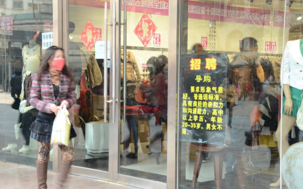 卖衣服实体店导购员技巧,去买衣服导购员爱理不理