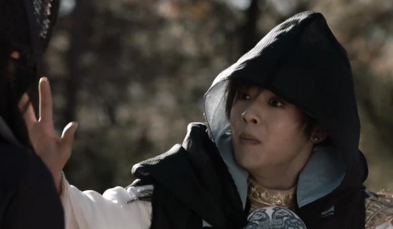 袭胸,下跪,尿裤子,新版《天龙八部》还能再恶心点吗?