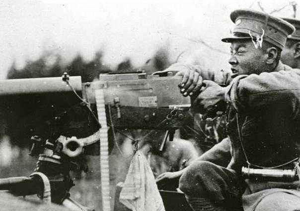 欧洲小国藏着一流枪厂，步枪机枪畅销世界，还有单兵自卫*器武**