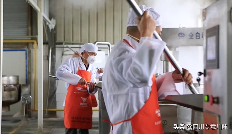 怎么放火锅底料不发黑,火锅汤变黑怎么处理