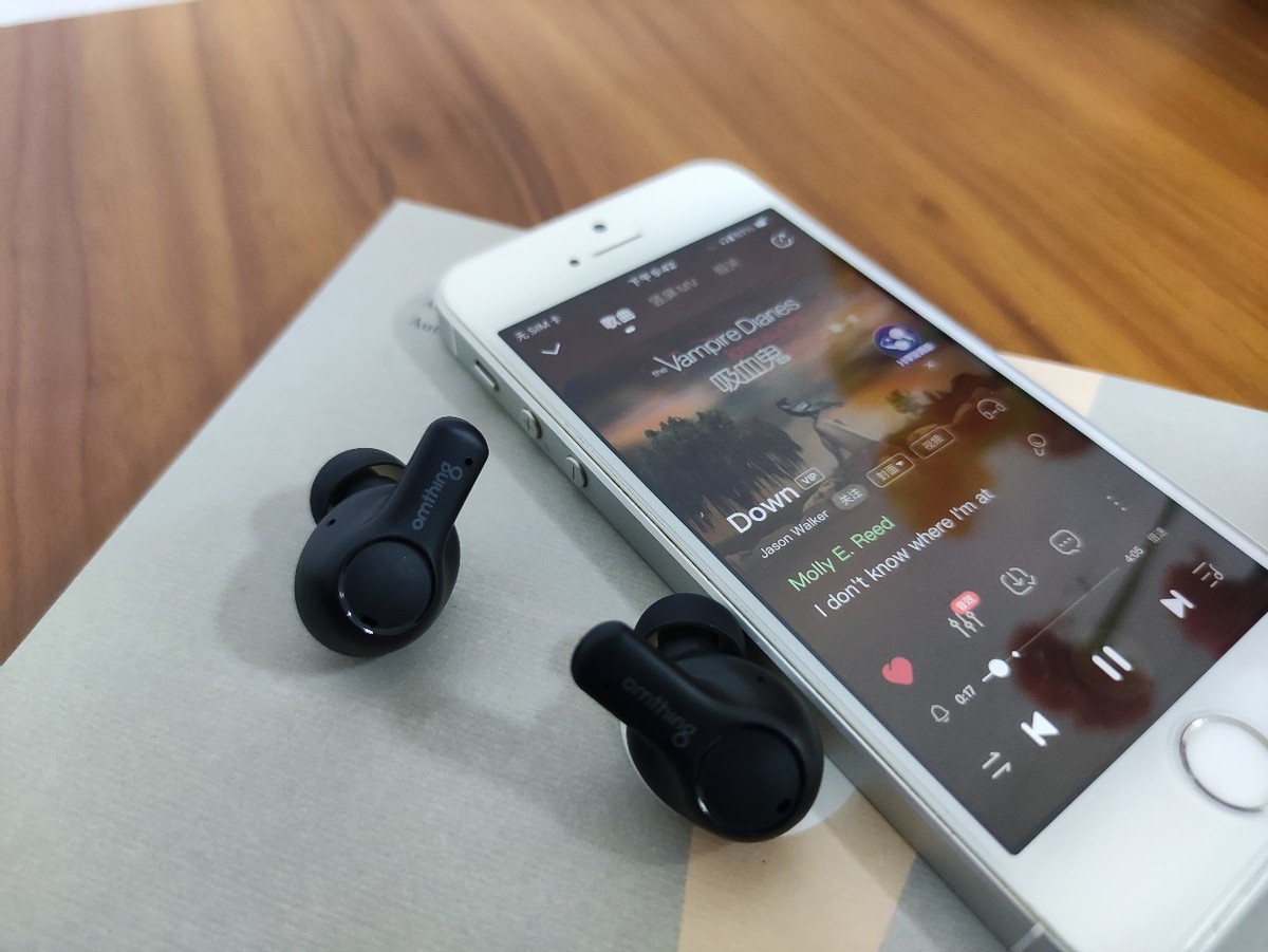 降噪强大，音质卓越，omthingAirFreePlus给予不一样的音乐体验