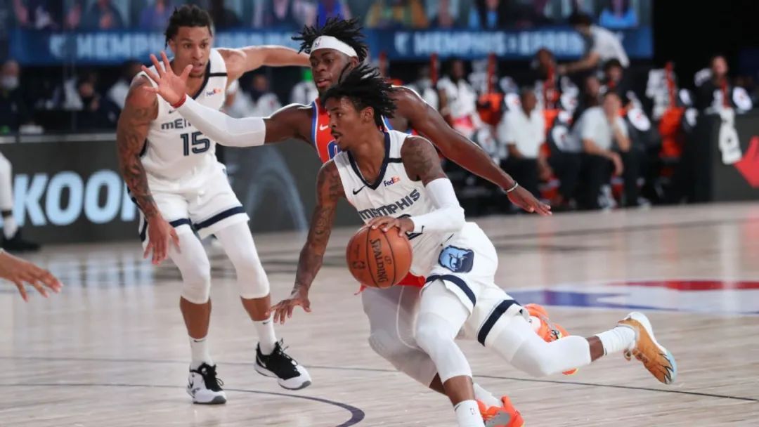 永远戴着口罩的波波：他的烦恼，一个年轻50岁的人竟然能懂