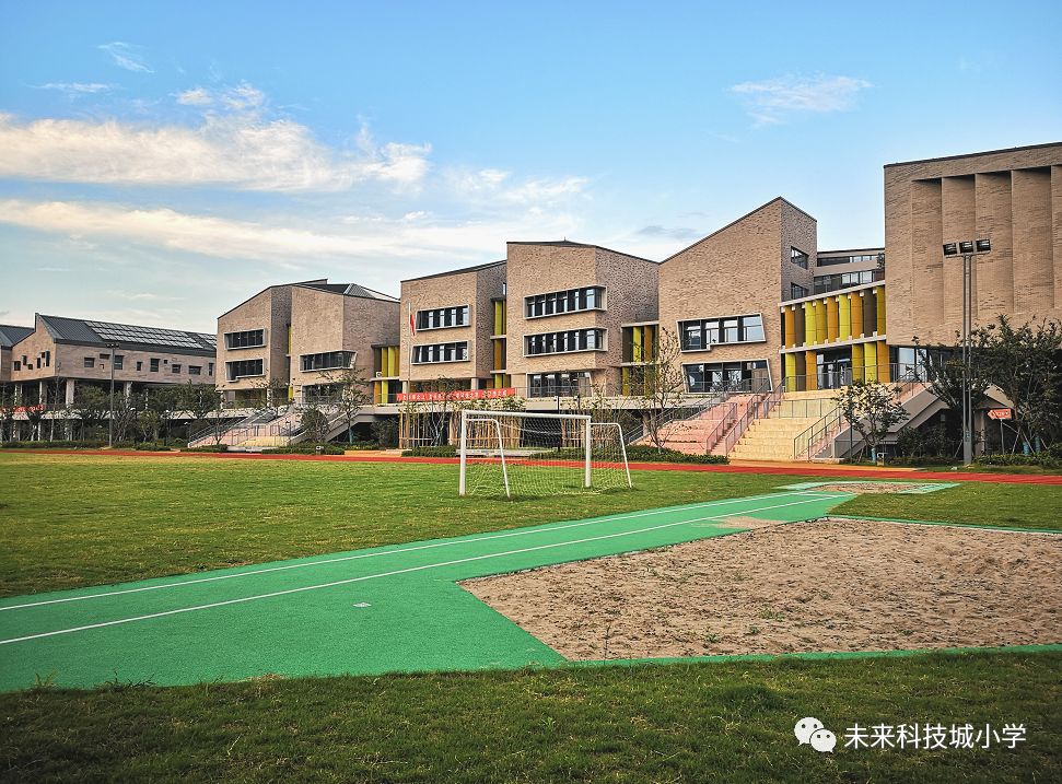 南京这家小区一周跳涨50万！中介却不推荐买……