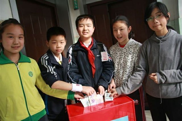 曾经的五道杠少年如今过得怎么样,曾是名噪一时的五道杠少年