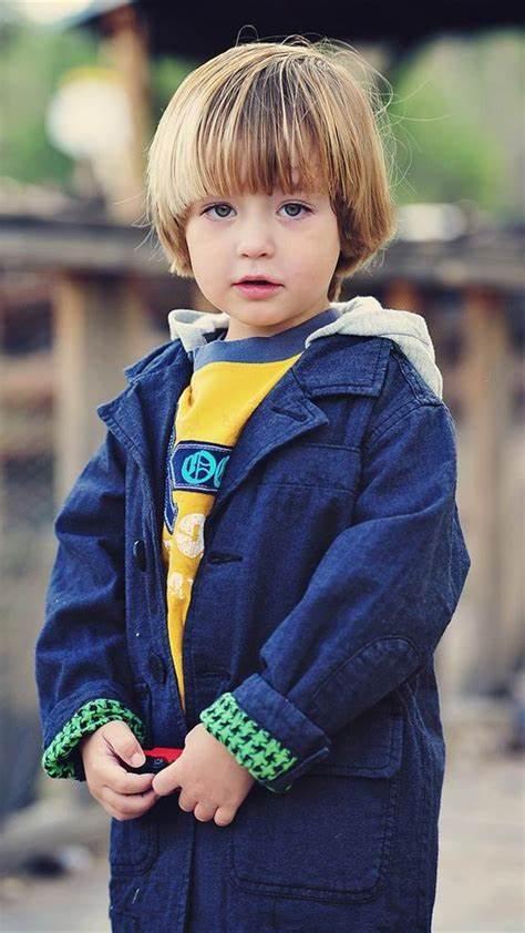 美国12岁男孩杀害继父被判,继父残忍杀害小孩只判死缓