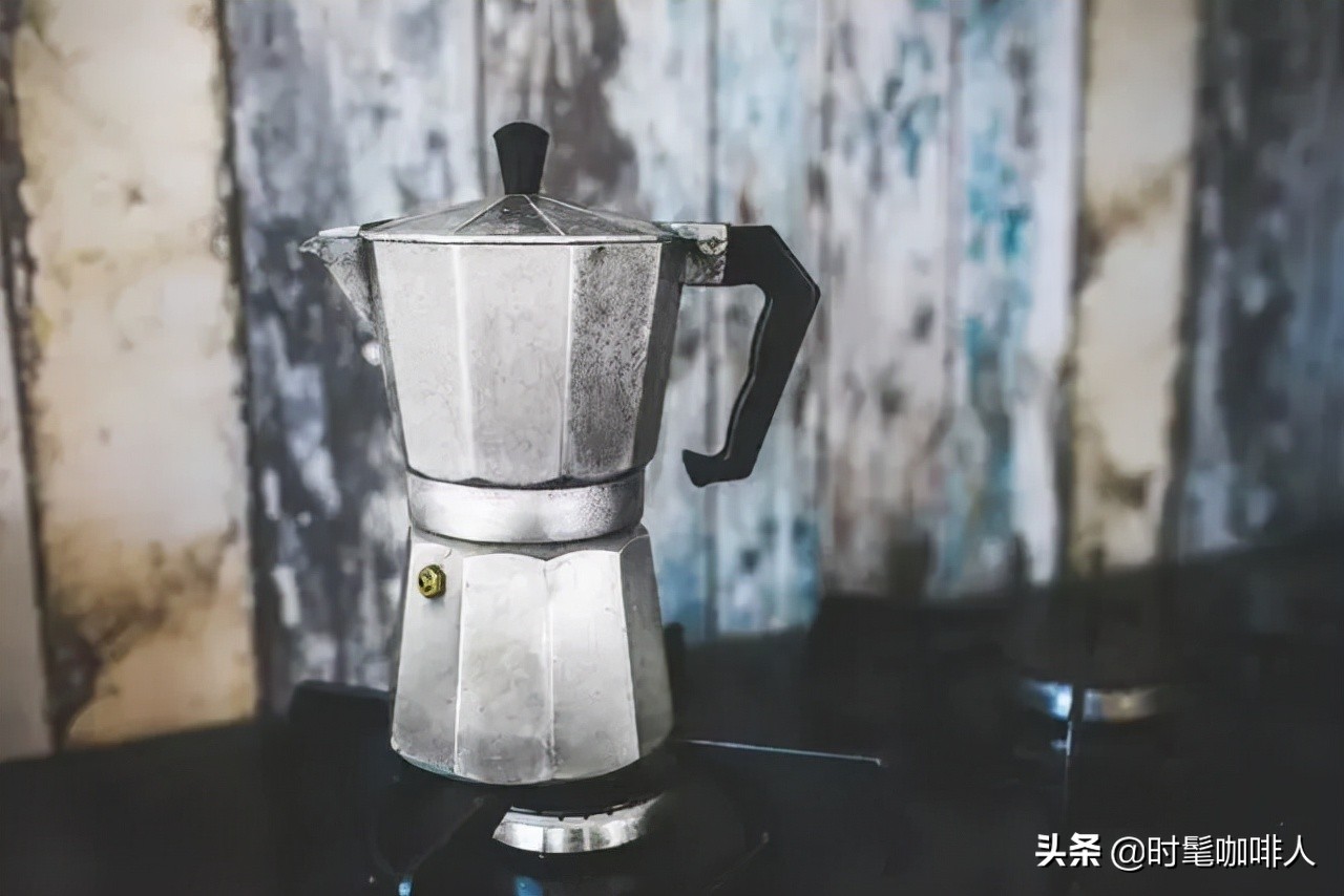 用摩卡壶煮咖啡煮多长时间适合,摩卡壶煮咖啡用什么水最好