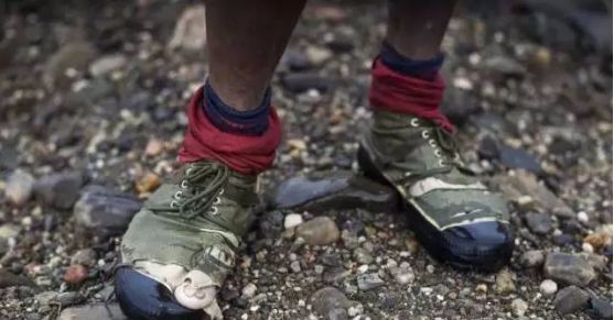 680公斤翡翠原石被堵 (翡翠原石被送回缅甸)