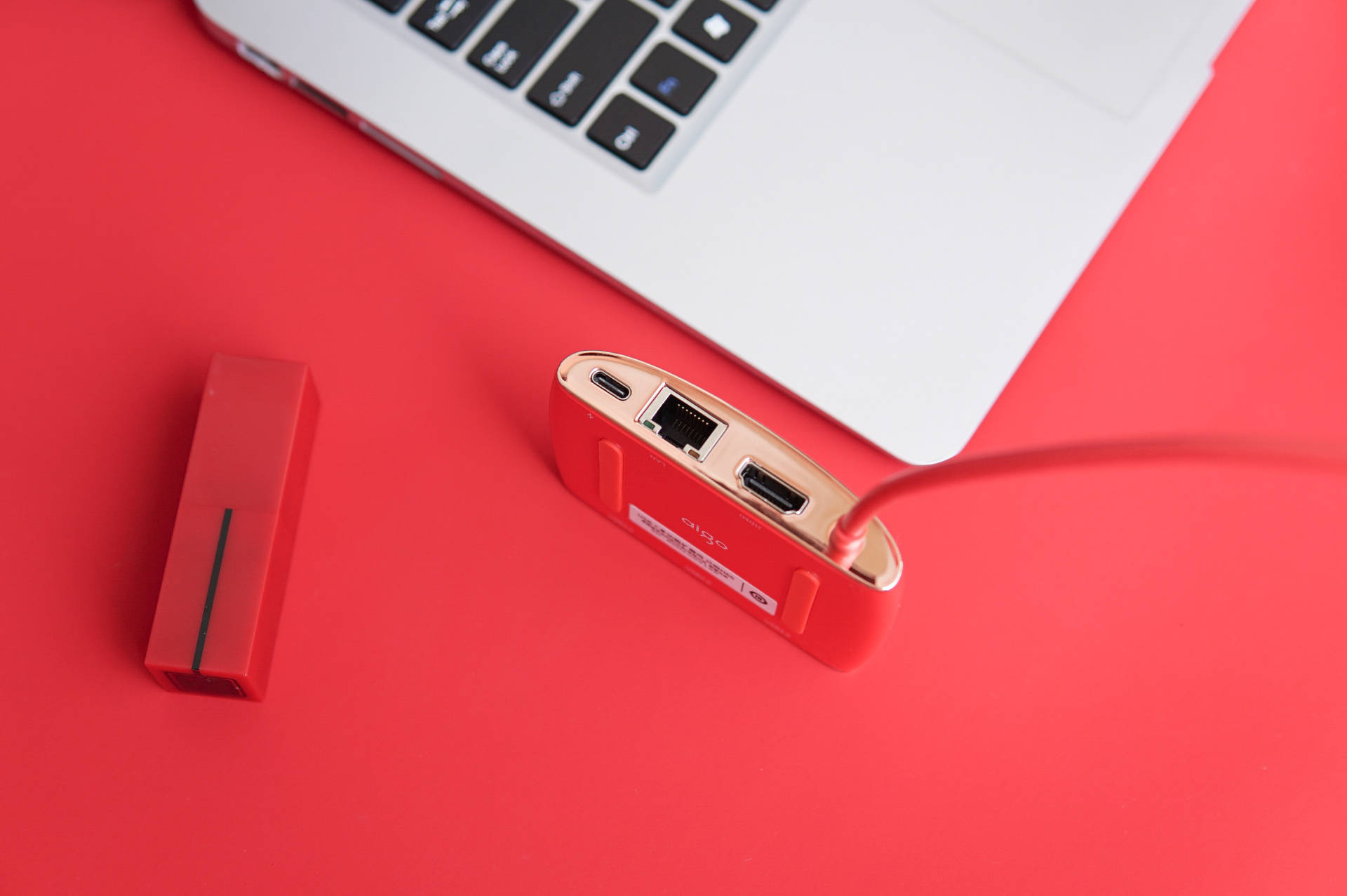 手机秒变电脑，aigo扩展坞趣体验，老罗的*NTT**裤衩都没了