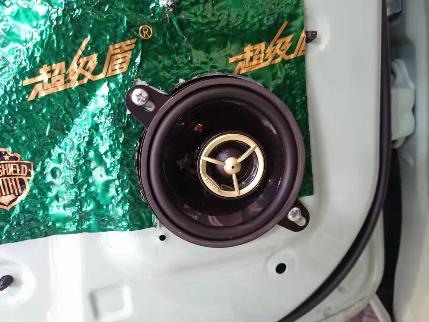 五菱mini马卡龙音响设置,五菱迷你马卡龙更换音响