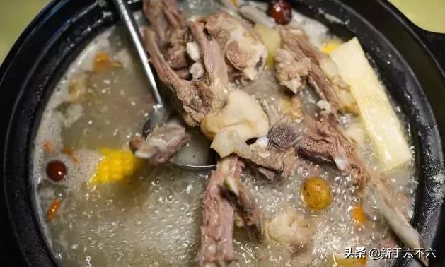 新手如何创业开餐厅赚钱,餐饮创业思维赚钱方法