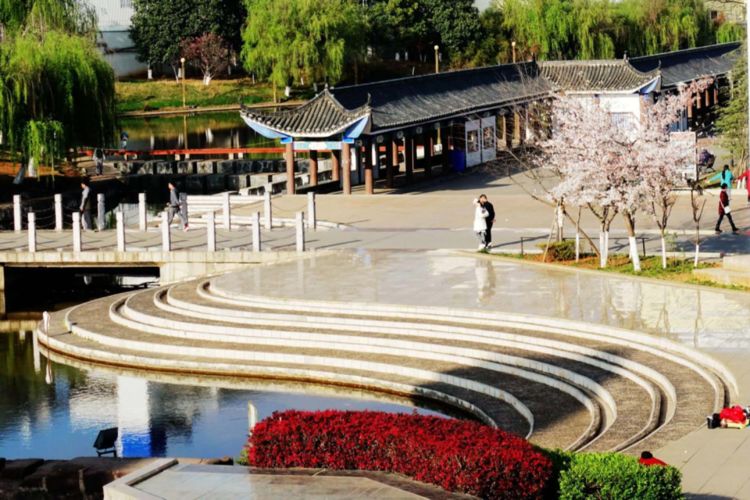 这座低调的小城,凭什么跻身云南6大国家历史文化名城之列?