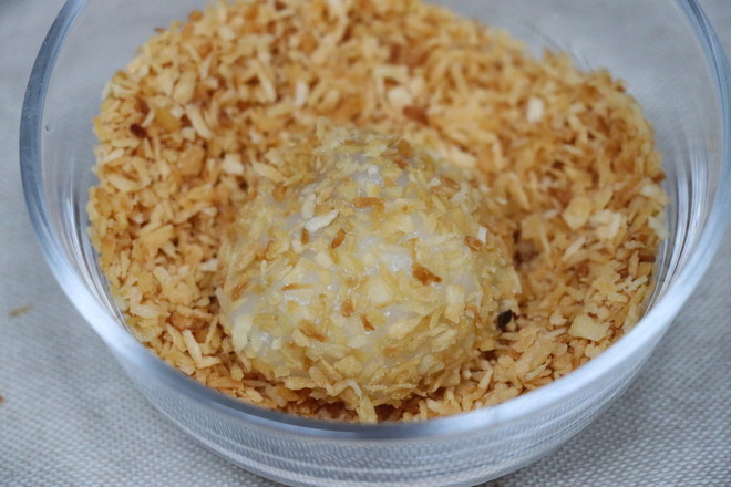 糯米糍隔夜发硬怎么补救,冰激凌糯米糍怎么做隔夜不会变硬