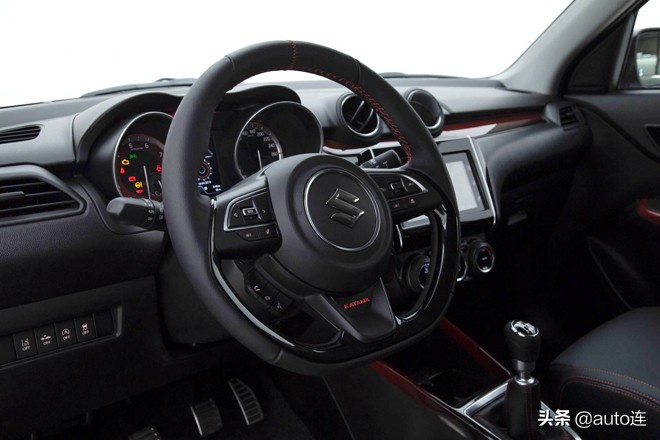 2022款铃木雨燕国内,2012铃木雨燕suzukiswiftsport版