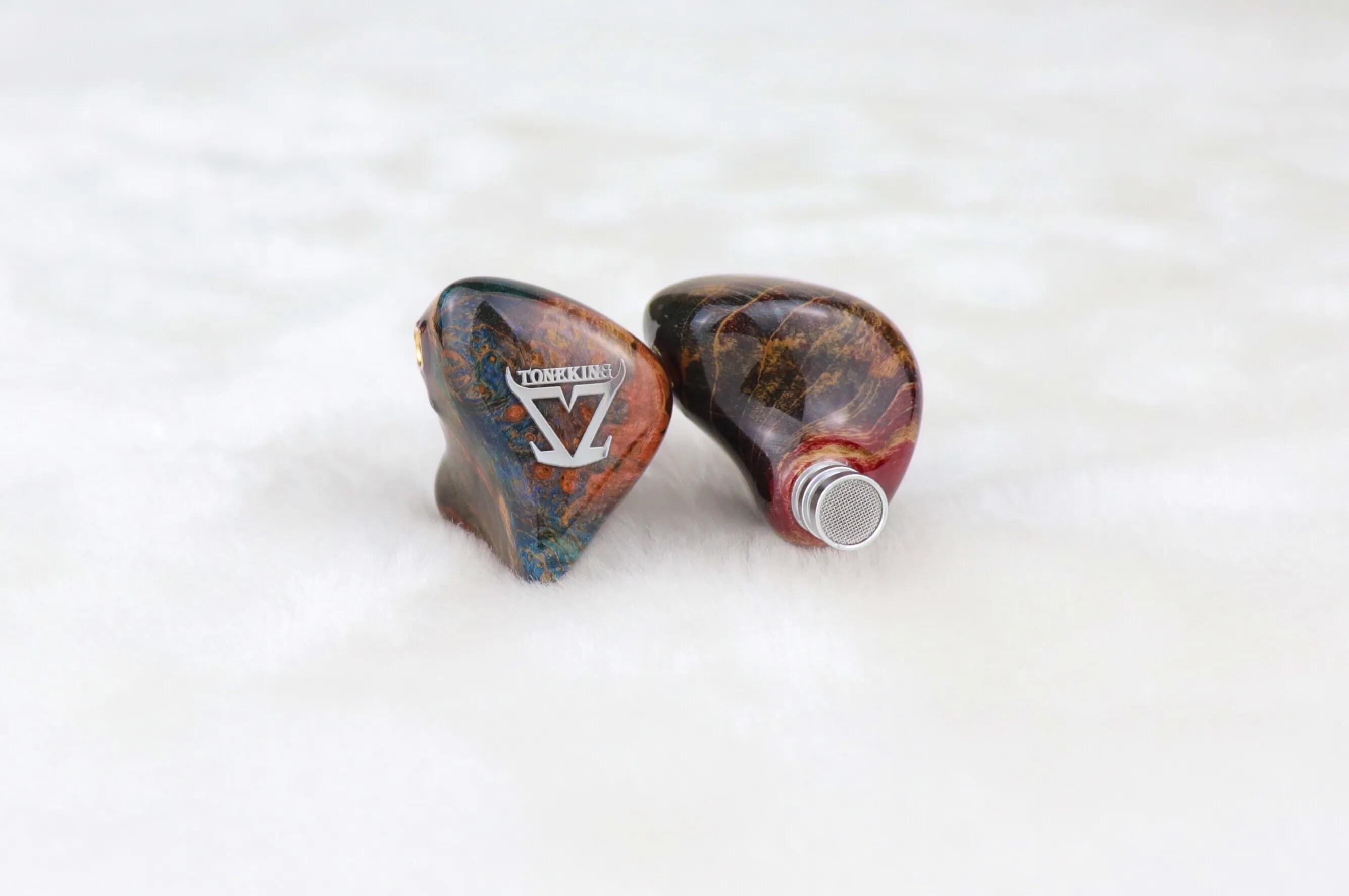 聆听悦耳的艺术品,天魁全稳定木V10楼氏十单元动铁耳机测评