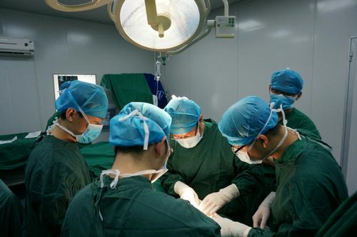 额叶肿瘤有什么特征,少突胶质细胞瘤多发于额叶