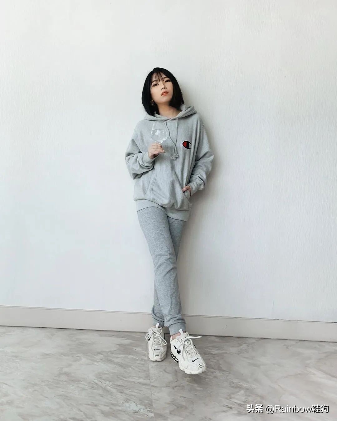 StussyxNike成富婆快乐鞋，女孩子们当心成为下一波鞋圈韭菜