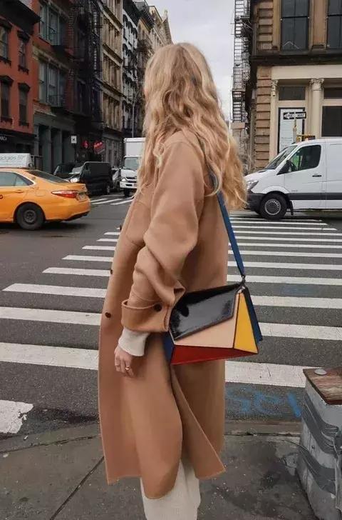 国内十大小众轻奢品牌包包500以内,适合夏季的轻奢包包百搭