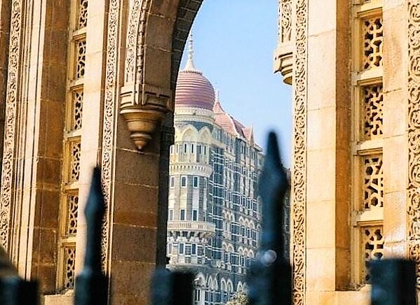 蚂蚁金服和小米公司,马云蚂蚁金服一年盈利