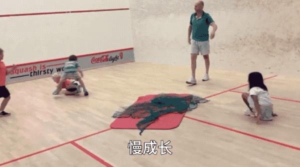 室内儿童运动健身动作图,儿童运动训练各种动图