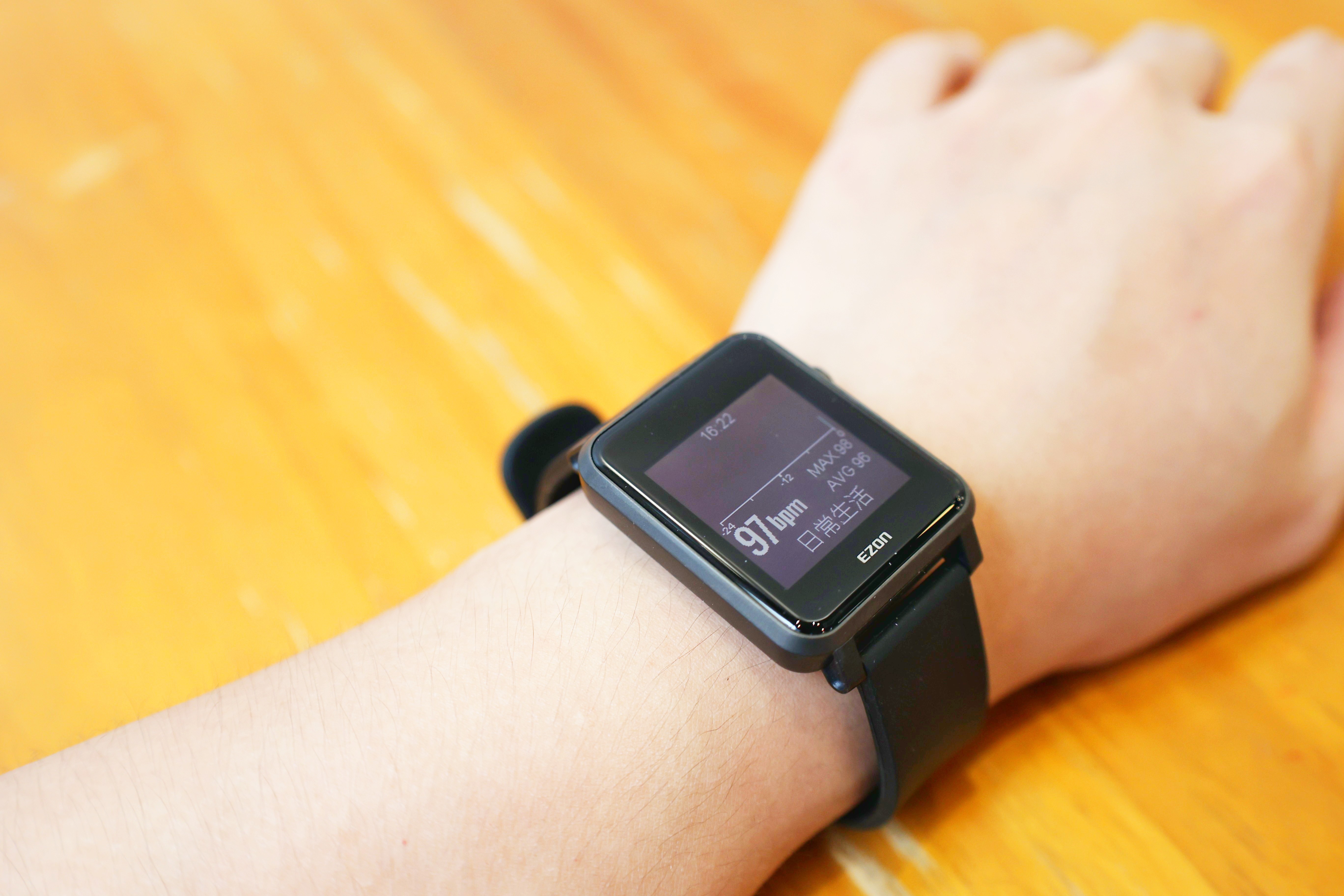 今天你运动了吗?宜准运动手表R1评测:适合的才是最好的运动手表