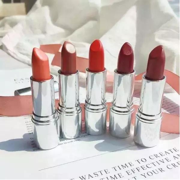 全球公认最好用的10大口红色号,最好用不掉色的口红排行榜女士