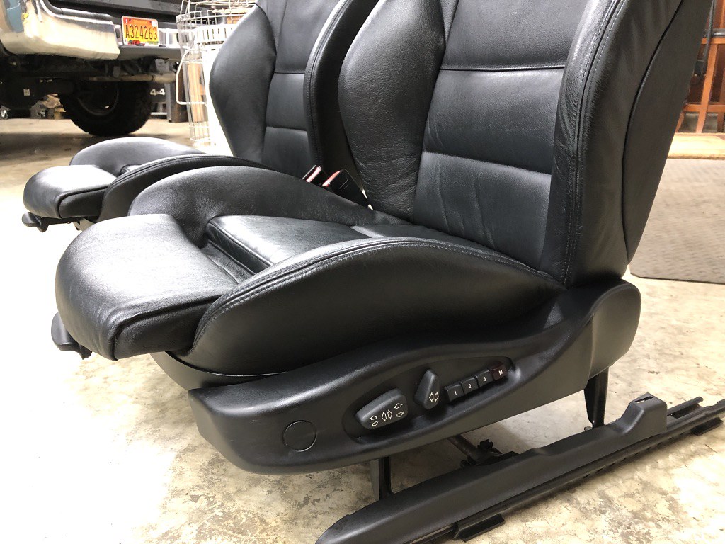 05年宝马3系整理：用宝来换来的抛锚车在专业修理工手中变废为宝