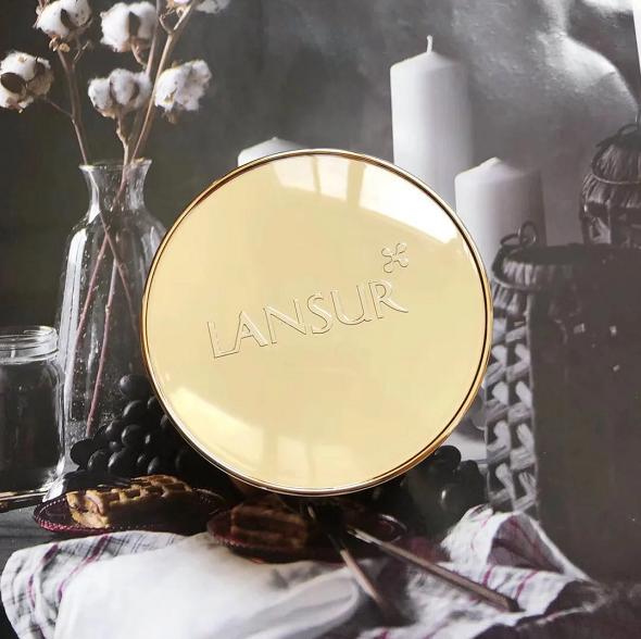 底妆哪个牌子好？get兰瑟小金盒气垫这两点就能够美出天际