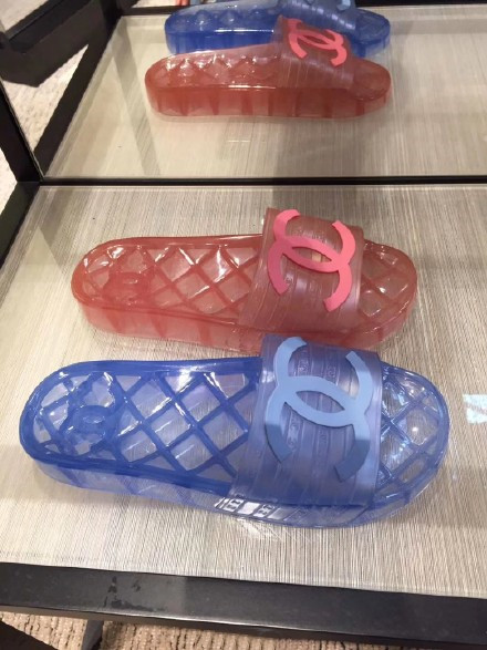 香奈儿拖鞋女款2022正品,香奈儿塑料拖鞋多少钱一双