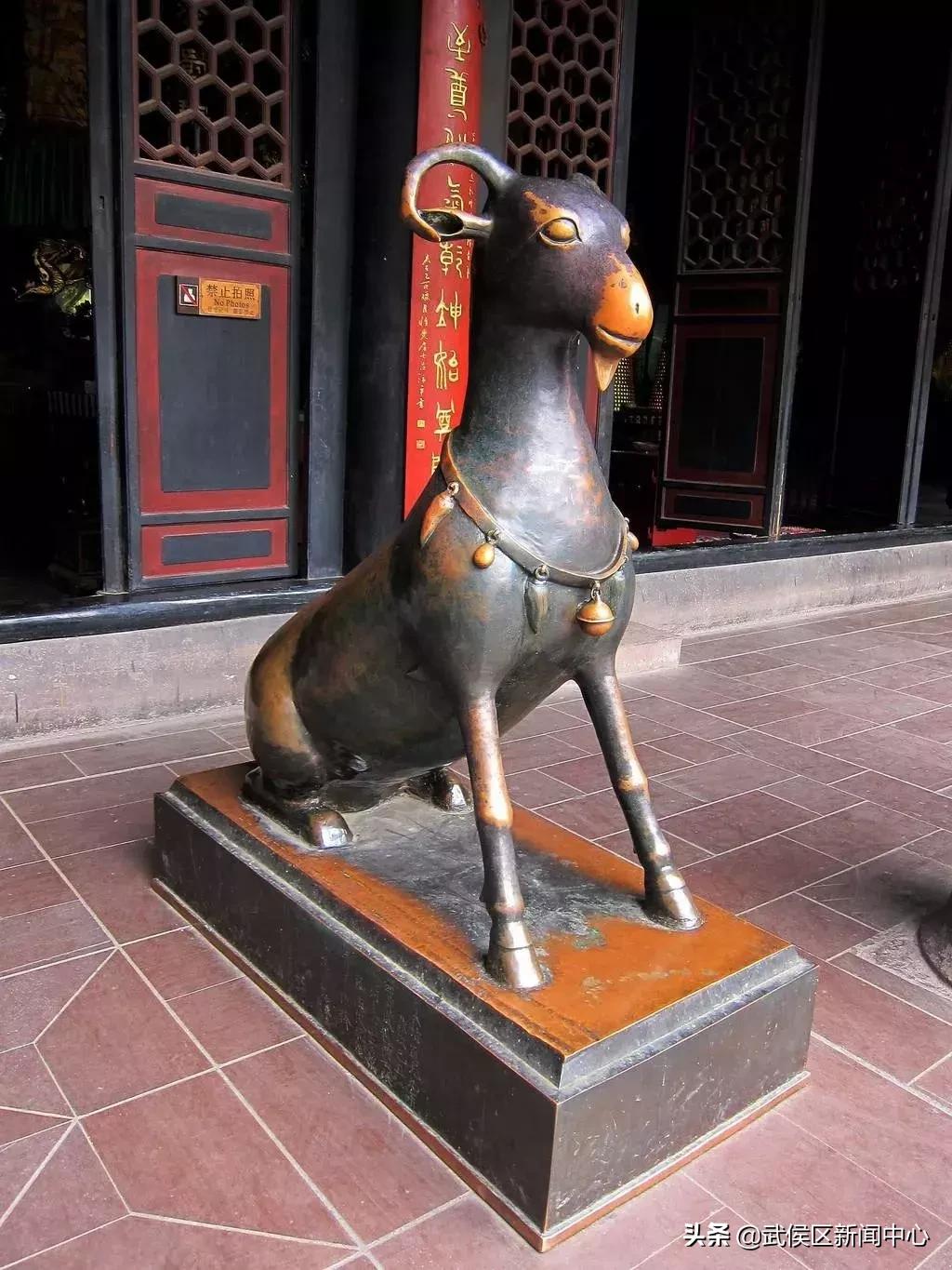 成都地铁2号线沿途景点,成都地铁三号线沿途有哪些景点