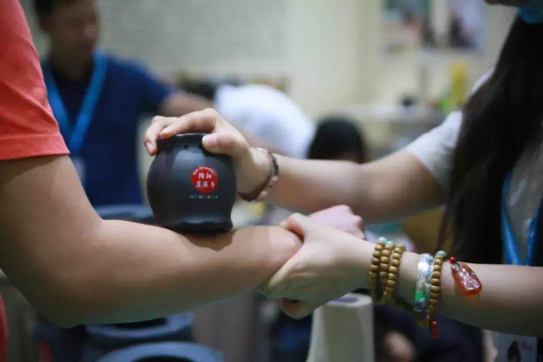 艾灸创新疗法健康养生讲座,艾灸不止是养生保健