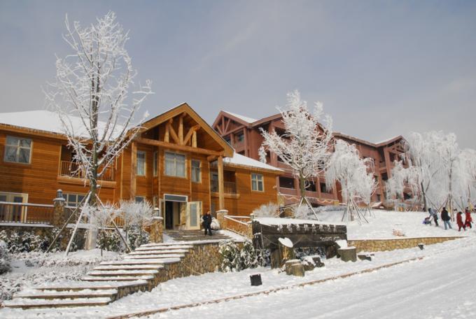 西岭雪山温泉两天一夜游玩攻略,成都西岭雪山滑雪
