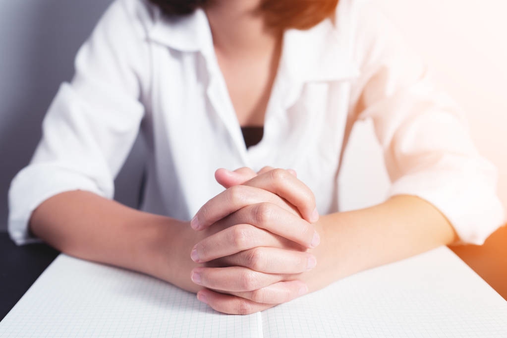 和hr谈薪资要价太高会不给offer吗,接到offer以后怎么跟领导打招呼