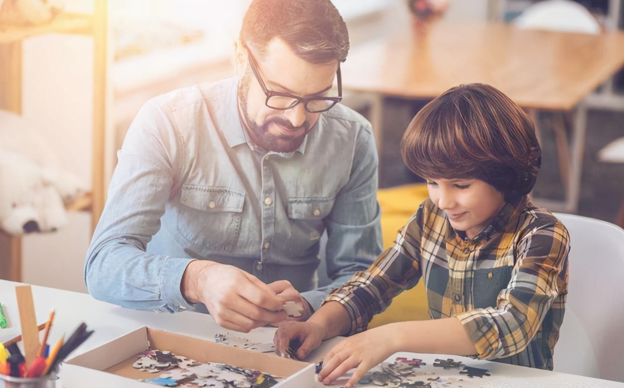 陪孩子玩游戏有什么好方法,怎么才能让孩子疯玩