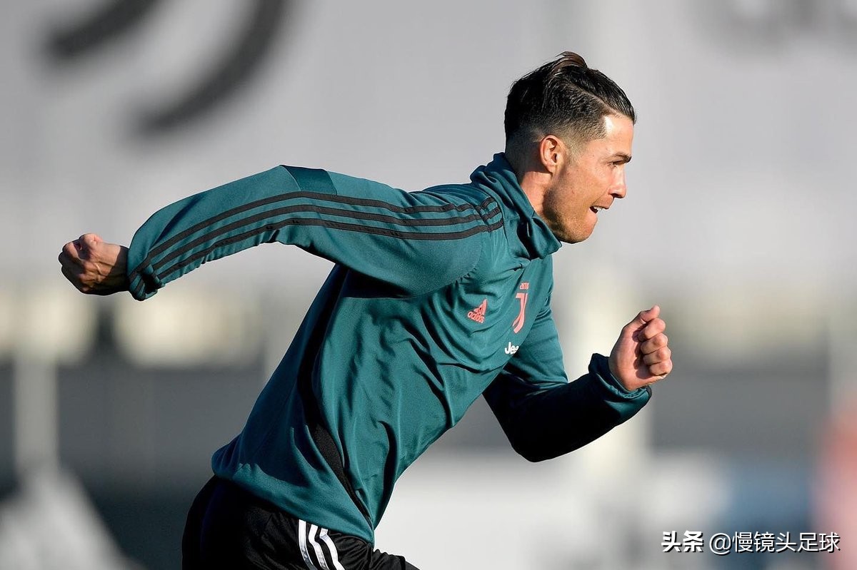 c罗儿子迷你罗日常生活,乔治娜在c罗面前只穿迷你罗