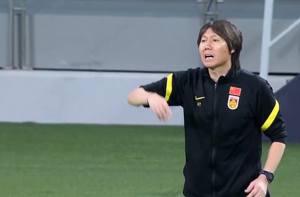 国足失利与李铁的战术有多少联系,国足青年队惨败巴西