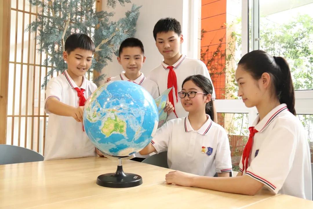 成都万汇中学学校怎么样,成都万汇学校位置优势