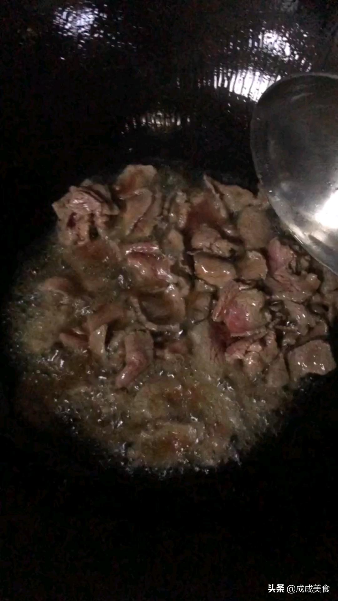 怎样炒牛肉不老又嫩又好吃,炒牛肉又硬又柴是怎么回事