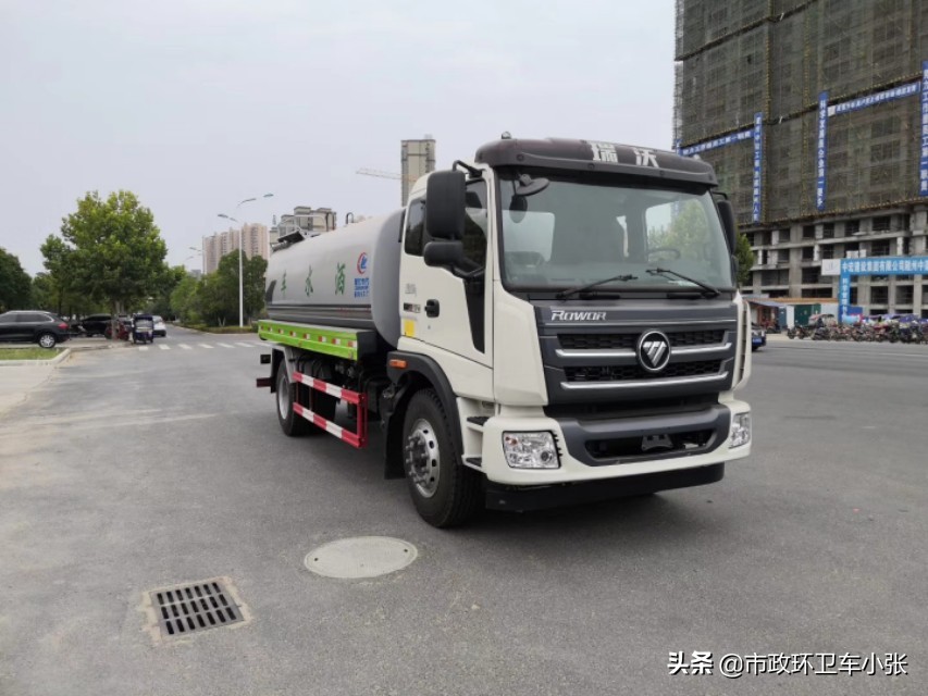 国六5方洒水车市场畅销蓝牌车型,国五20吨洒水车多少钱