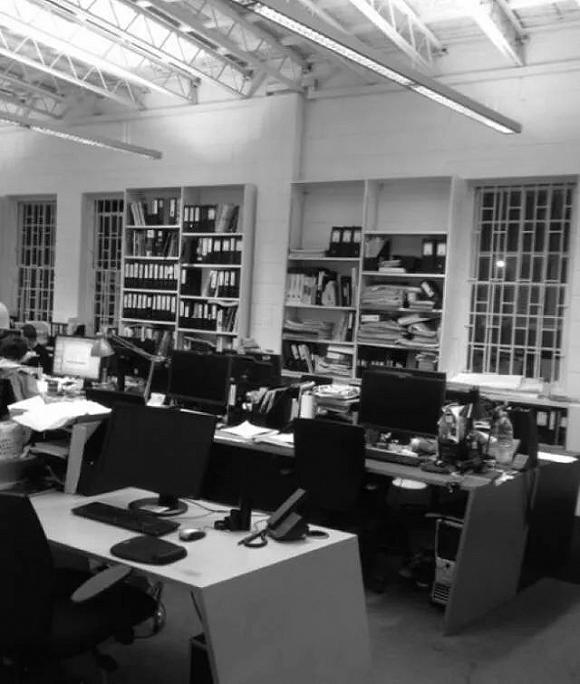 “世界有360度，我们为什么只坚持一个方向？”