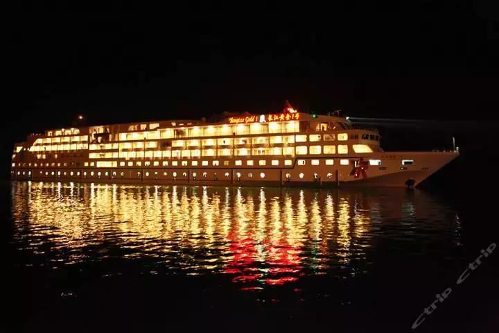 世界顶级豪华游轮合集,世界上7个不可思议的豪华游轮