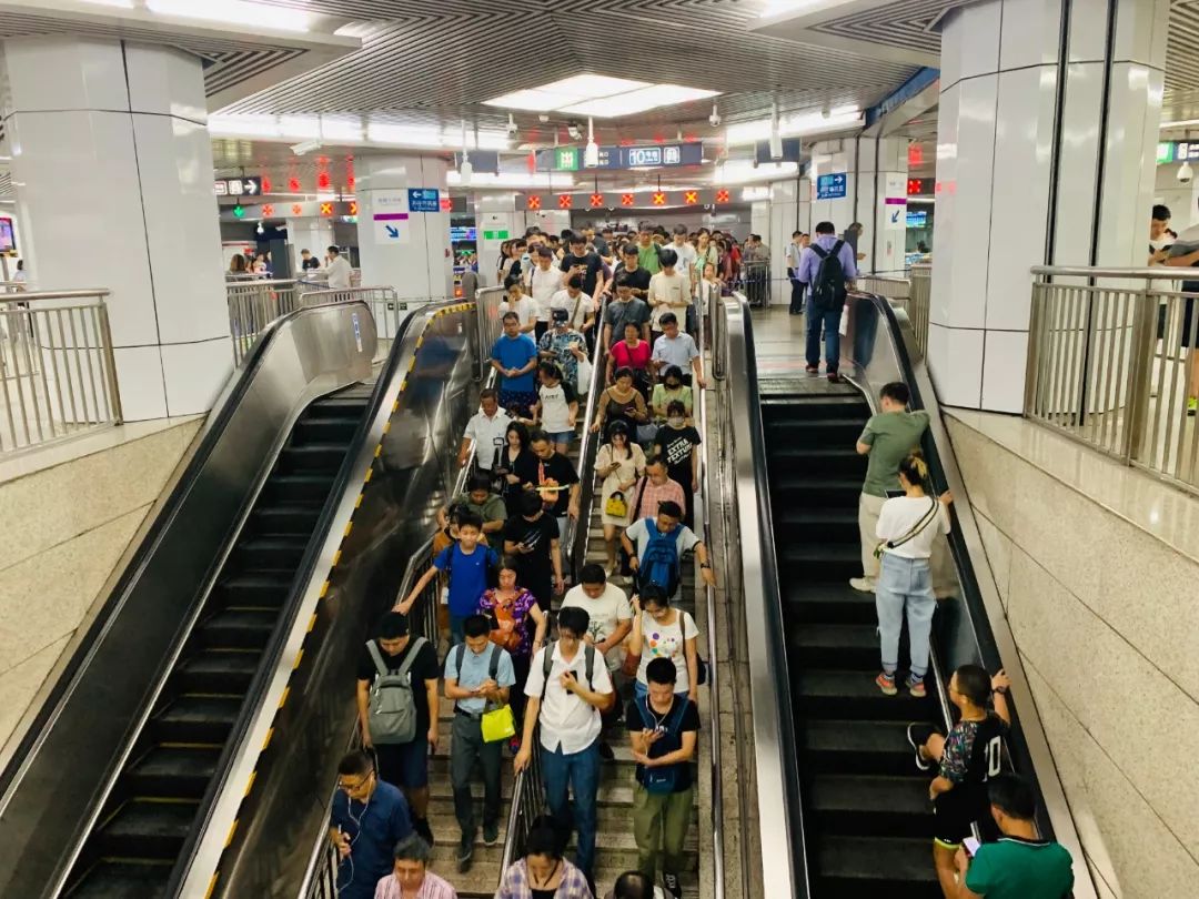 二本毕业生北漂,二本毕业生北漂现状