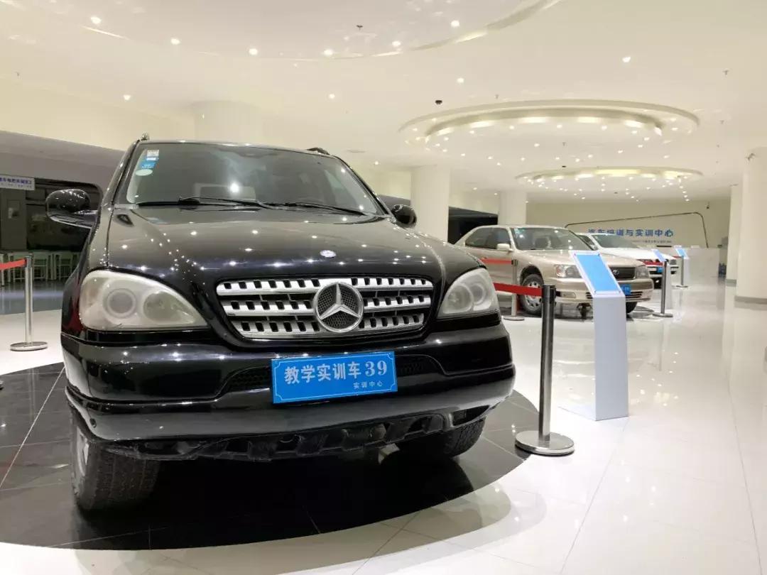 国内最大的新能源汽车实训设备,汽车实训基地