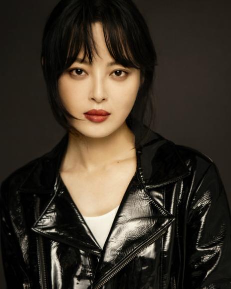 大脸刘海发型推荐自己剪,学生党如何剪修饰脸型的刘海