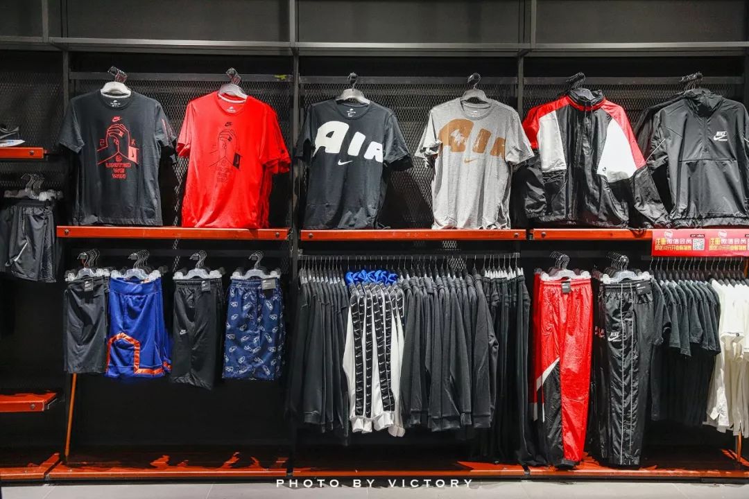 五环曲江工厂店 (曲江大道168号五环汉华城工厂店)