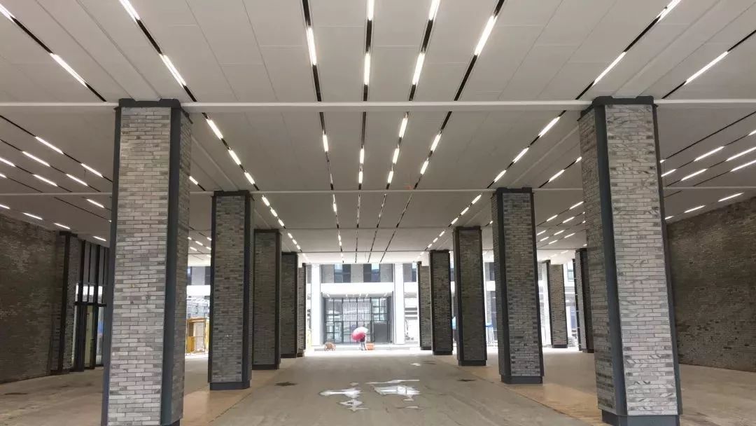 奉化区跟镇海区哪个好,宁波奉化和鄞州哪个区好