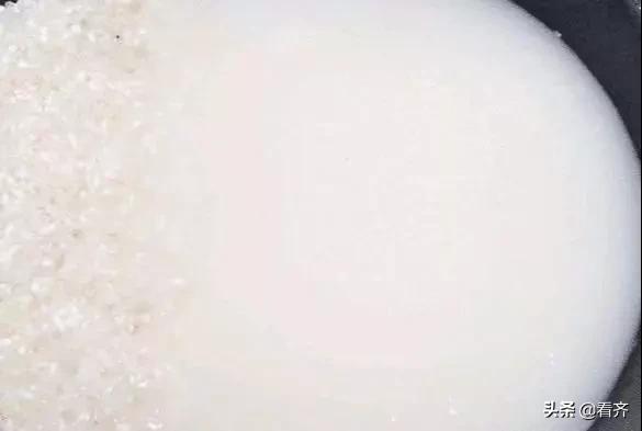 香喷喷的米饭软糯香甜,喷香软糯的米饭