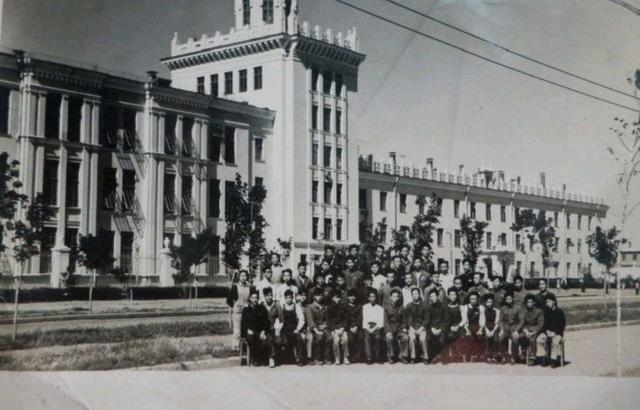 解放初期到现在都排名前十的城市,解放初期城市