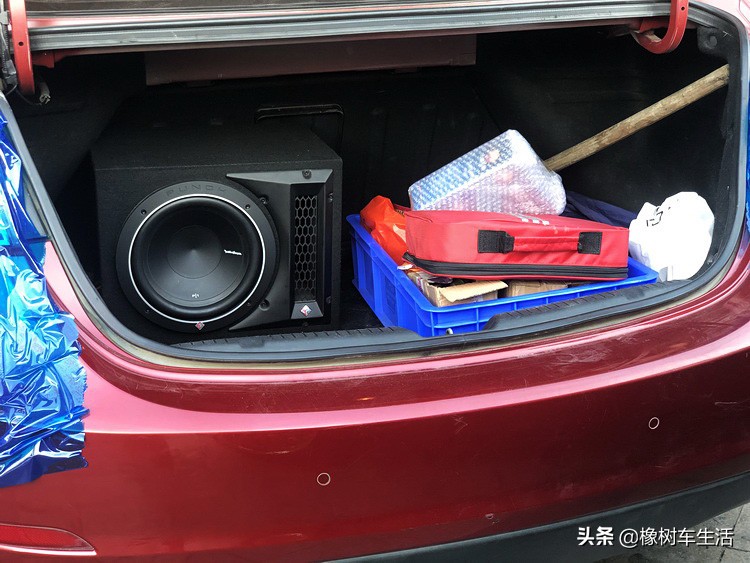 朗动音响改装,朗动汽车改装惠威音响